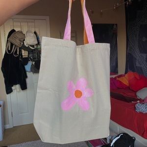 Golf inspired pink and orange tote bag! Super cute and spacious for everyday
